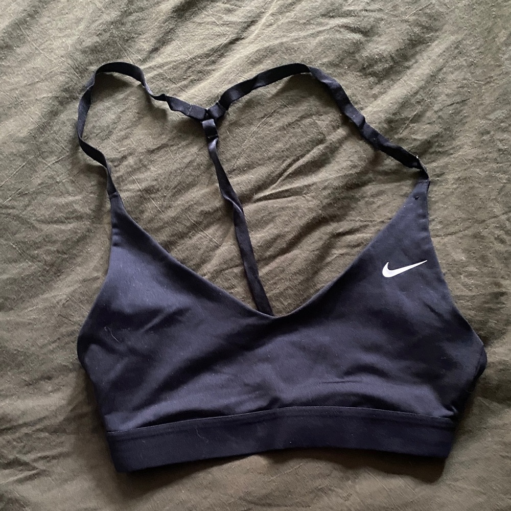 NIKE | Black Strappy V-Back Sports Bra